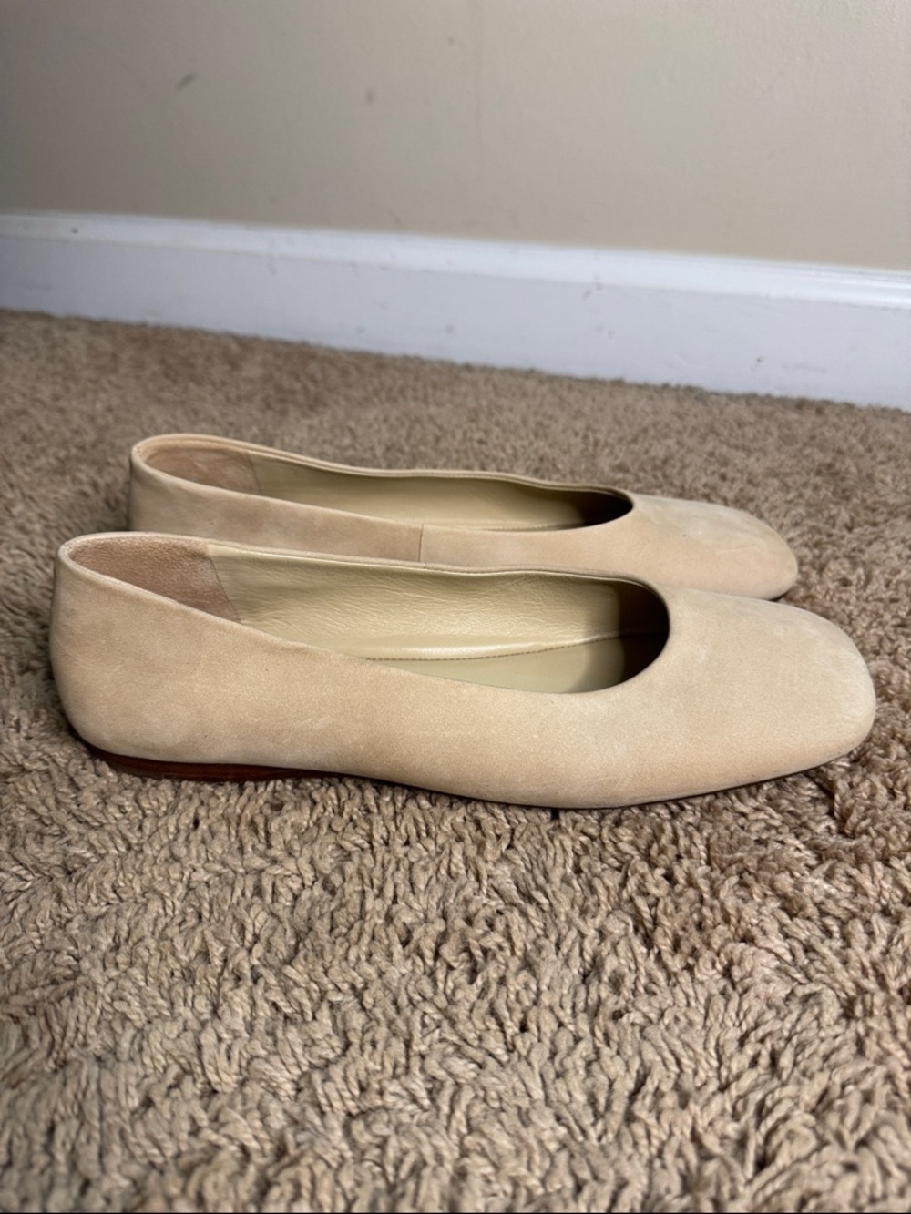 Vince Leah Ballet Nubuck Ballet Flats Square Toe Beige size 8 Minimalist Spring - Picture 5 of 8